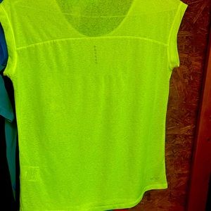 Nike sheer tee neon